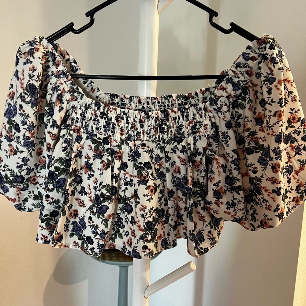 a new day White Floral Off-Shoulder Smocked Crop Top with Navy & Pink Flowers
